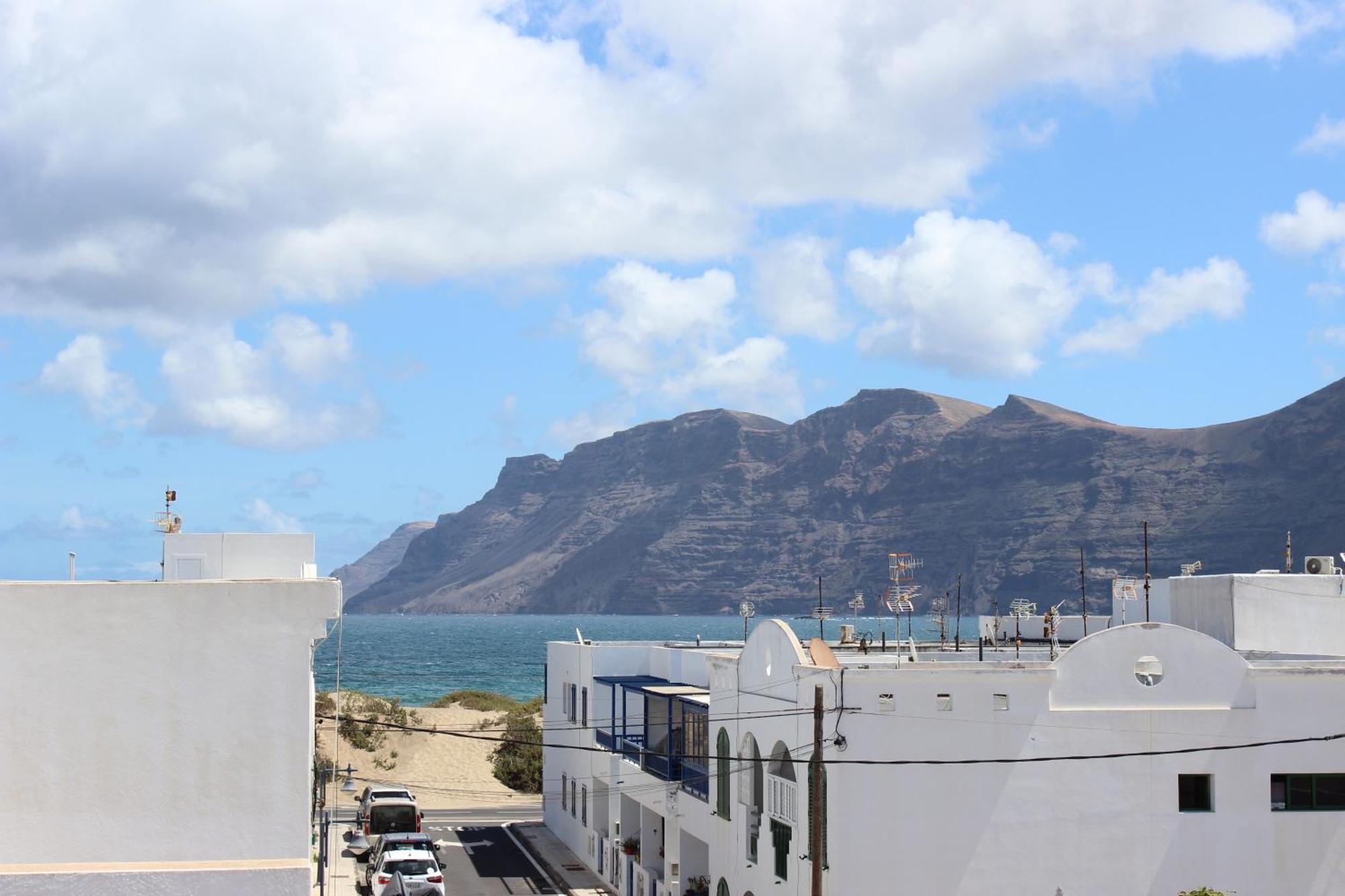 Casa Noah Famara Apartment Exterior photo